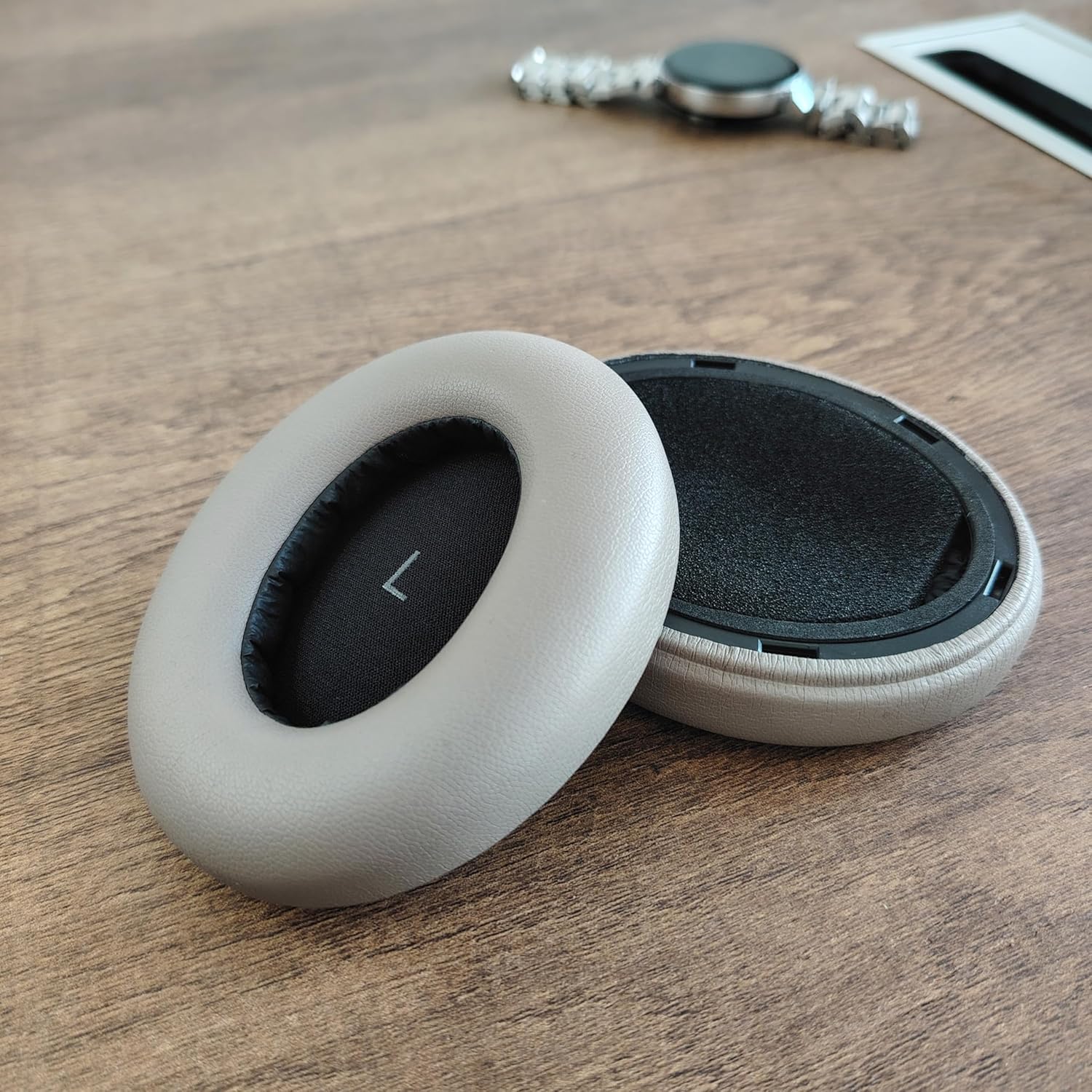 Soft pro Earpads Cushion Handb - огляд і ціна Sennheiser Headphone Momentum 4